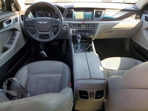 2017 GENESIS G80