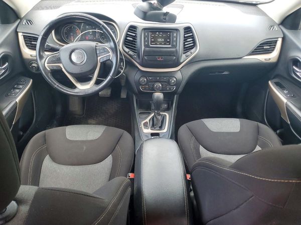 2018 JEEP CHEROKEE LATITUDE FWD