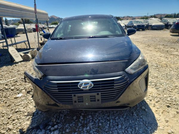 2018 HYUNDAI IONIQ Blue (HEV)