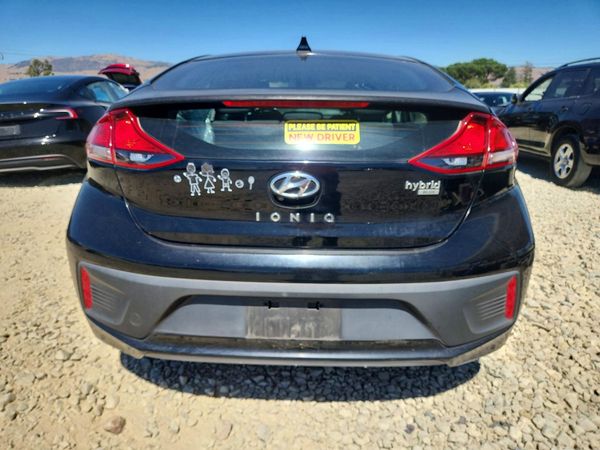 2018 HYUNDAI IONIQ Blue (HEV)