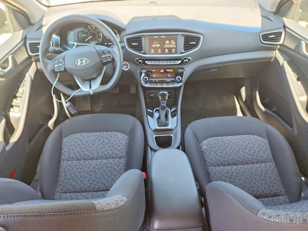 2018 HYUNDAI IONIQ Blue (HEV)