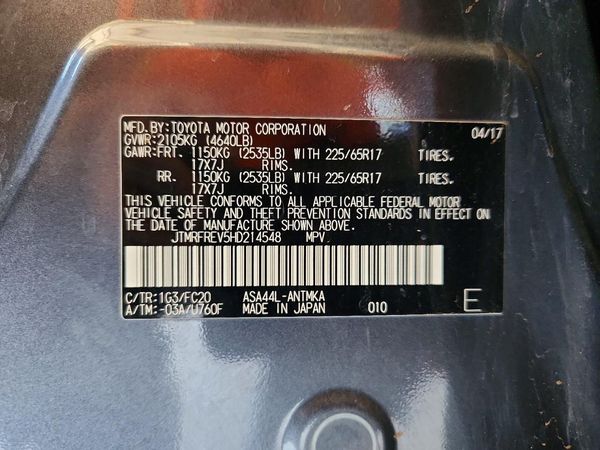 2017 TOYOTA RAV4 XLE