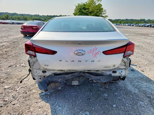 2019 HYUNDAI ELANTRA