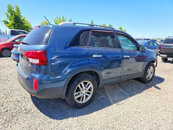 2015 KIA SORENTO GL