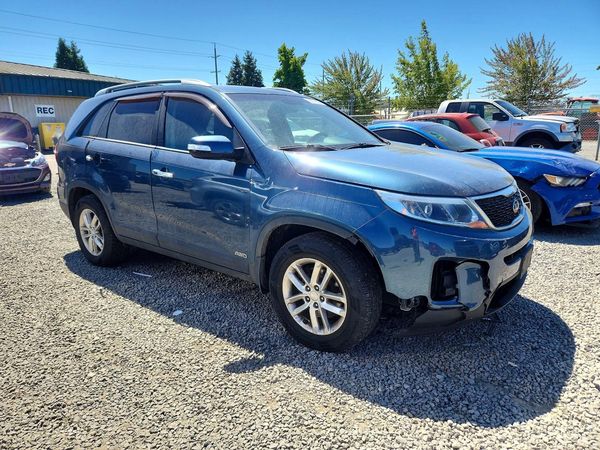 2015 KIA SORENTO GL