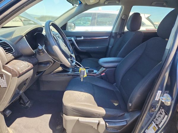 2015 KIA SORENTO GL