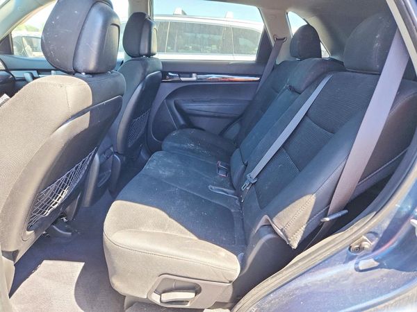 2015 KIA SORENTO GL