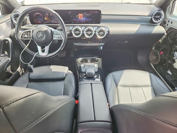 2022 MERCEDES-BENZ A