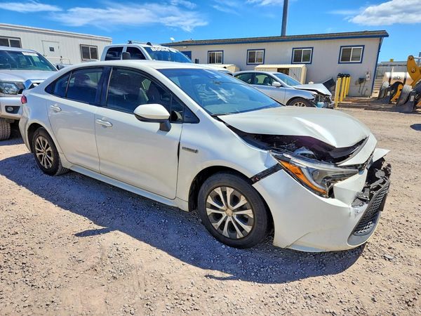2021 TOYOTA COROLLA LE — Passenger 3/4