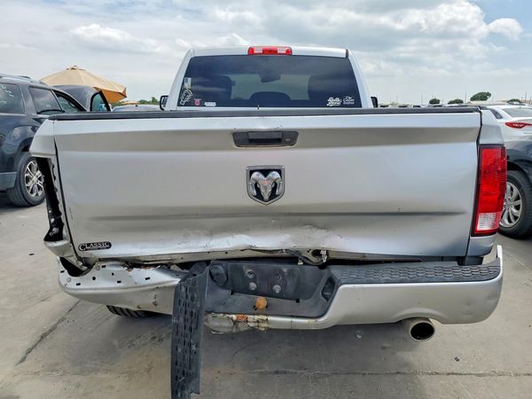 2016 RAM 1500 ST