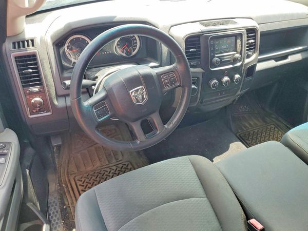 2016 RAM 1500 ST