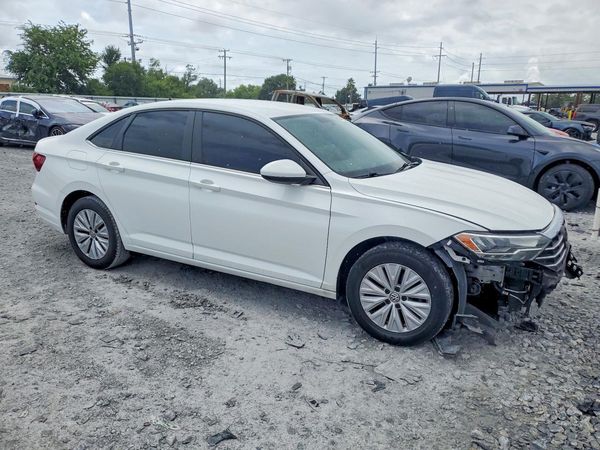 2019 VOLKSWAGEN JETTA