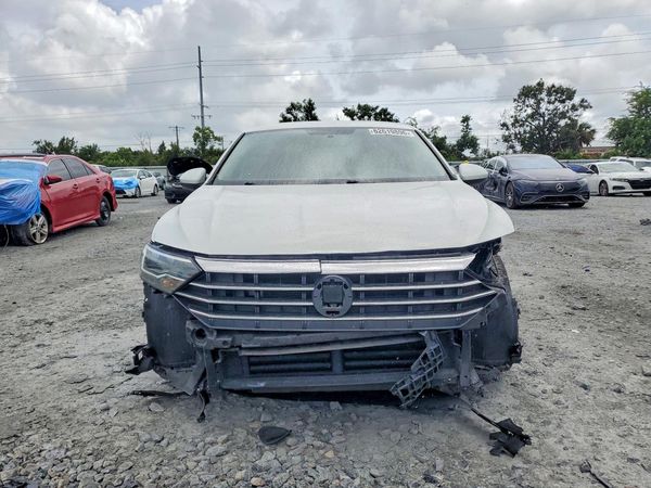 2019 VOLKSWAGEN JETTA