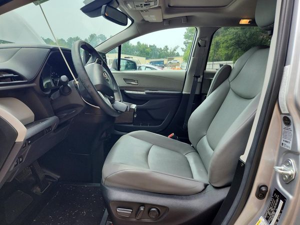 2022 TOYOTA SIENNA