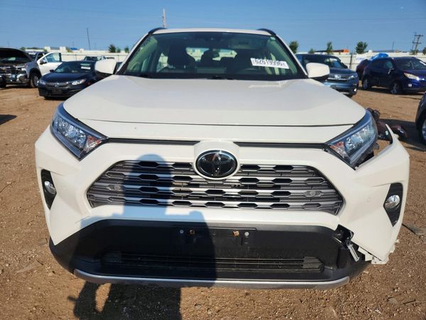 2020 TOYOTA RAV4 Limited
