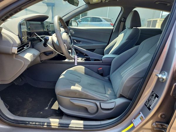 2021 HYUNDAI ELANTRA SEL