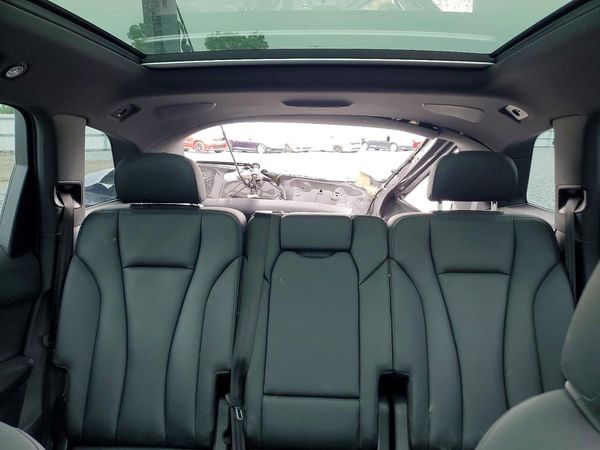 2021 AUDI Q7 quattro Premium Plus