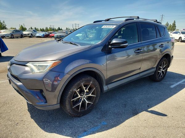2018 TOYOTA RAV4 SE