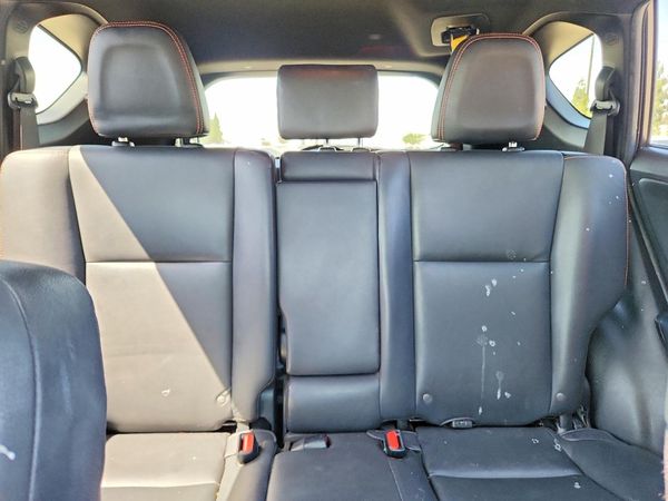 2018 TOYOTA RAV4 SE