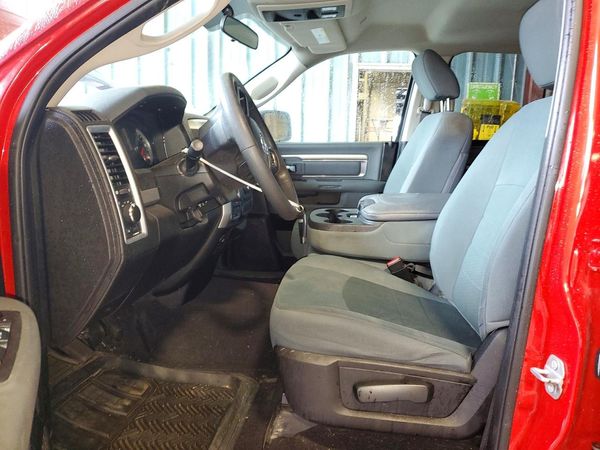 2019 RAM 1500 CLASSIC SLT