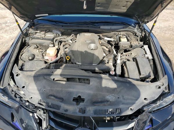 2019 LEXUS IS