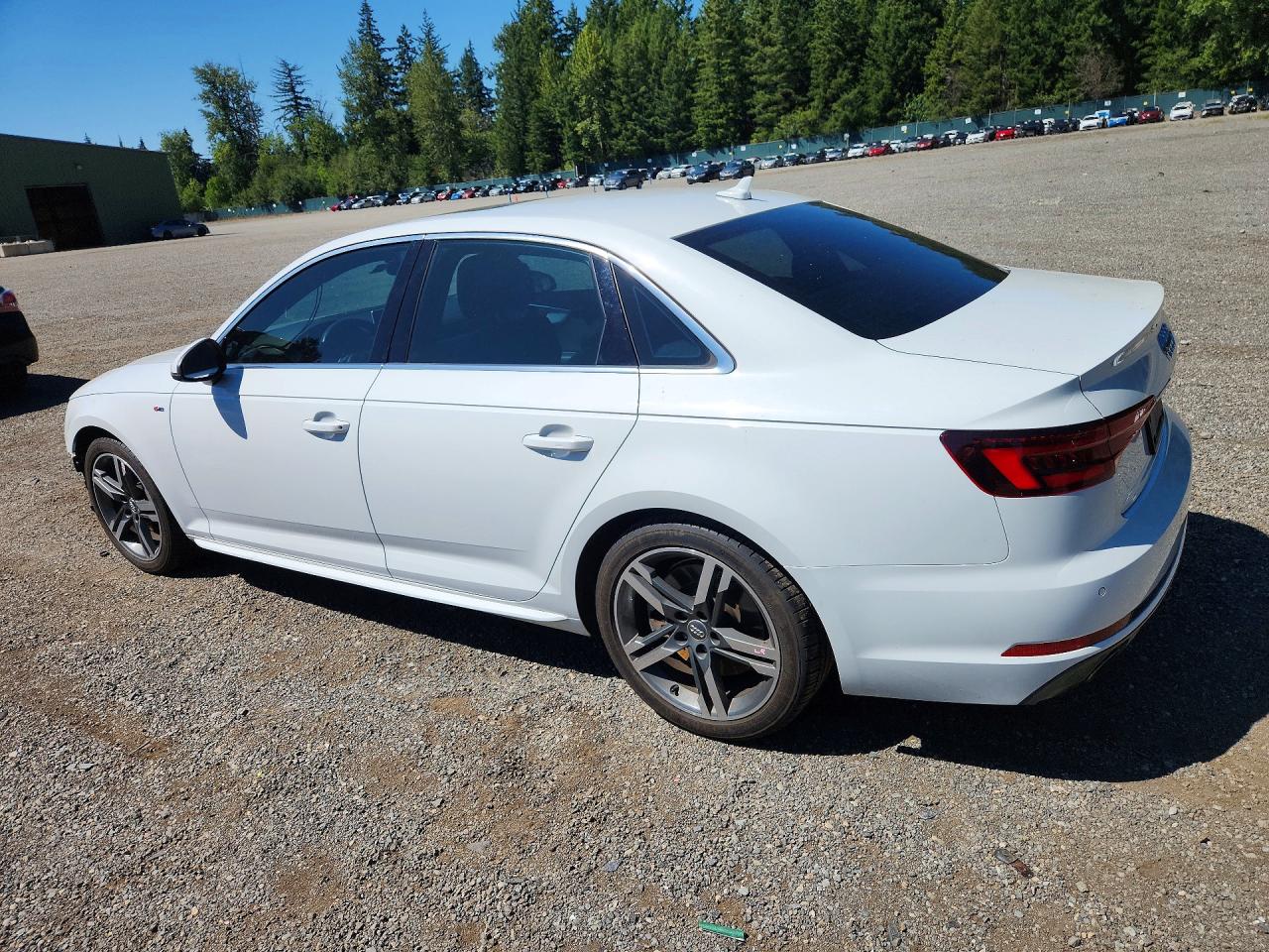 2018 AUDI A4