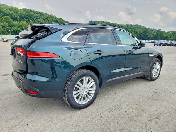 2018 JAGUAR F-PACE Standard