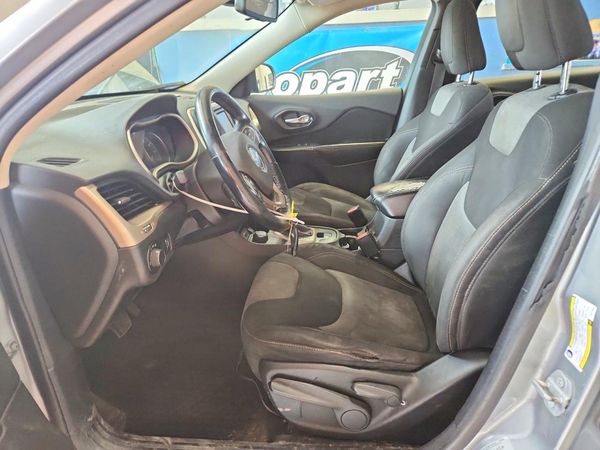 2015 JEEP CHEROKEE SPORT 4X4