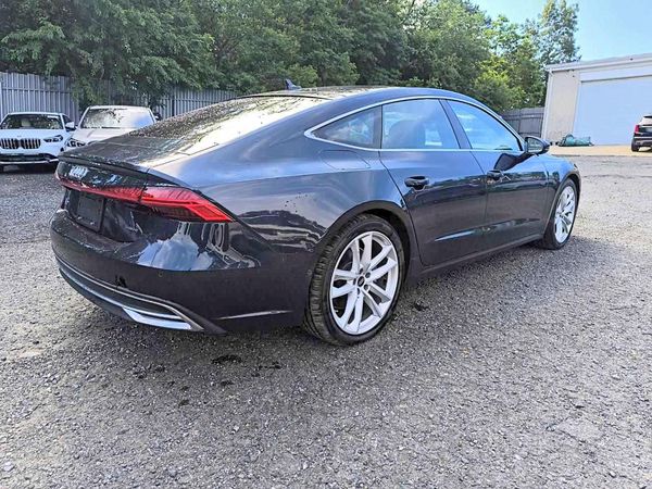 2022 AUDI A7 quattro Premium Plus