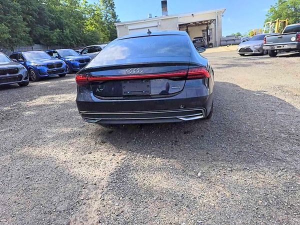 2022 AUDI A7 quattro Premium Plus