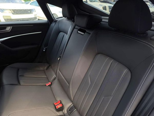 2022 AUDI A7 quattro Premium Plus