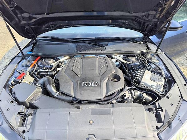 2022 AUDI A7 quattro Premium Plus