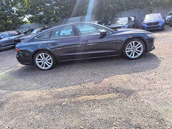 2022 AUDI A7 quattro Premium Plus