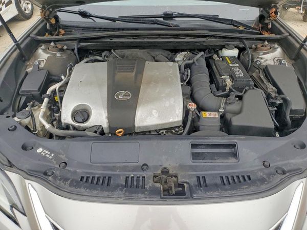 2019 LEXUS ES 350
