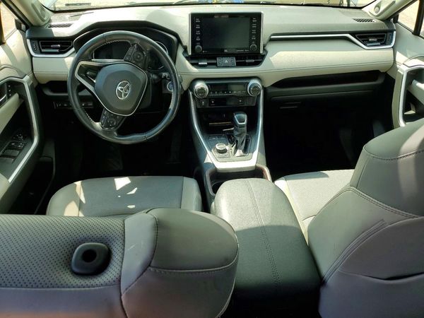 2021 TOYOTA RAV4