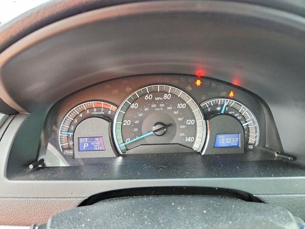2013 TOYOTA CAMRY