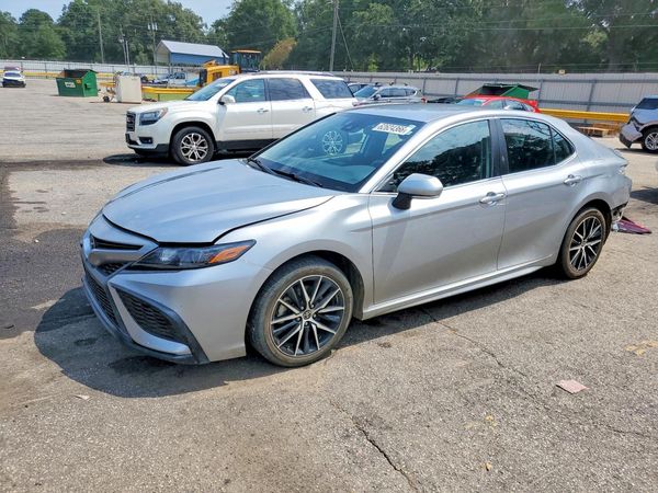 2023 TOYOTA CAMRY