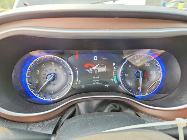 2017 CHRYSLER PACIFICA Touring L Plus