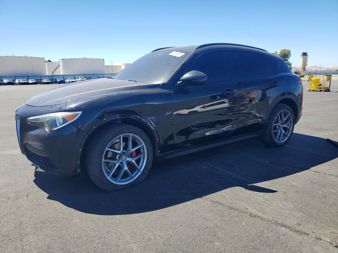 2018 ALFA ROMEO STELVIO TI AWD