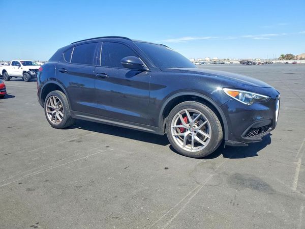 2018 ALFA ROMEO STELVIO TI AWD