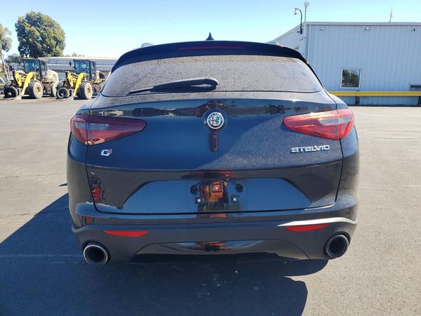 2018 ALFA ROMEO STELVIO TI AWD