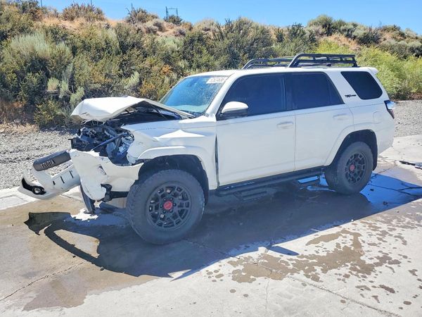 2022 TOYOTA 4RUNNER TRD Pro