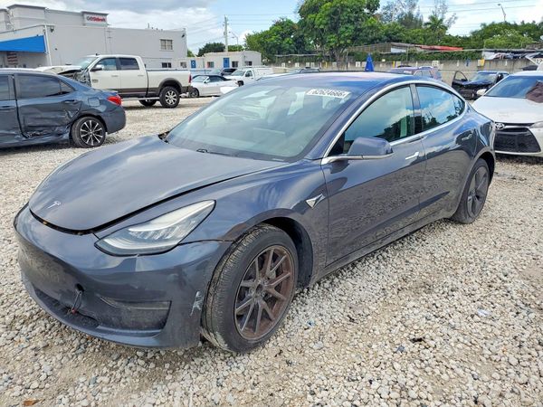2018 TESLA MODEL 3 — Front 3/4