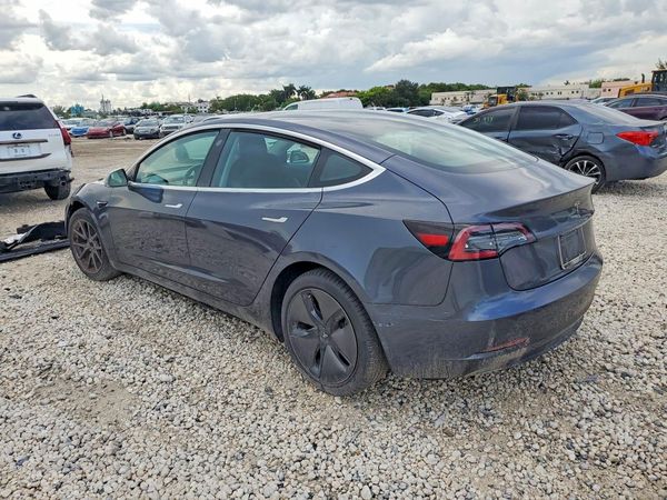 2018 TESLA MODEL 3 — DSRA