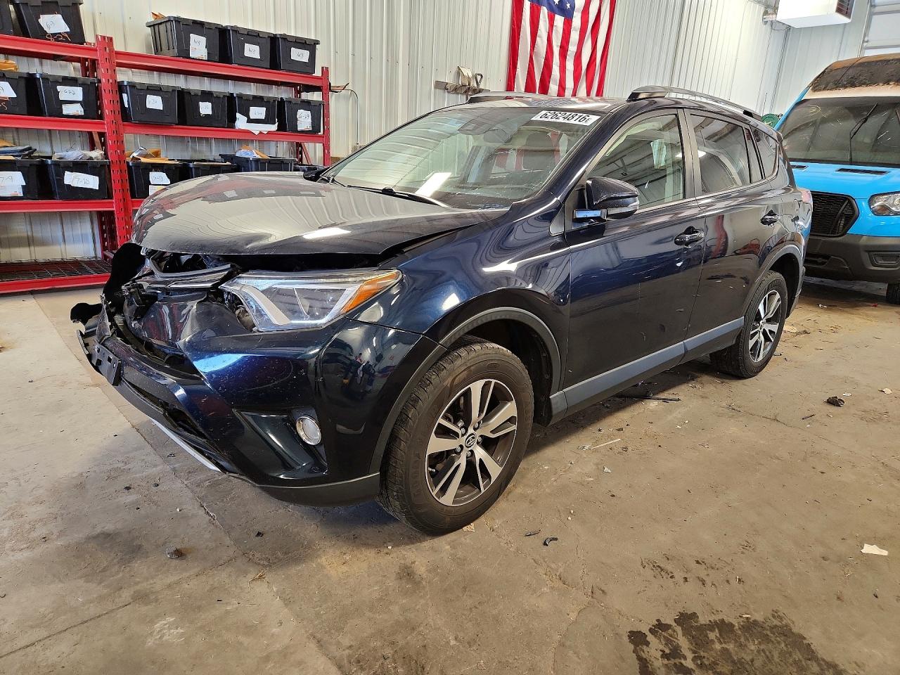 2017 TOYOTA RAV4 XLE