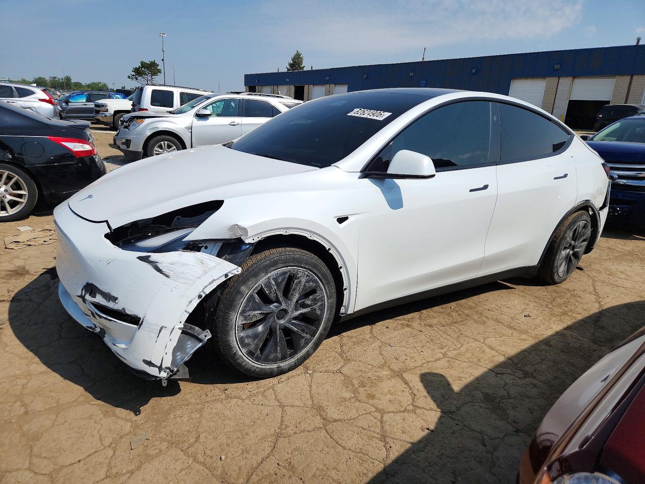 2024 TESLA MODEL Y