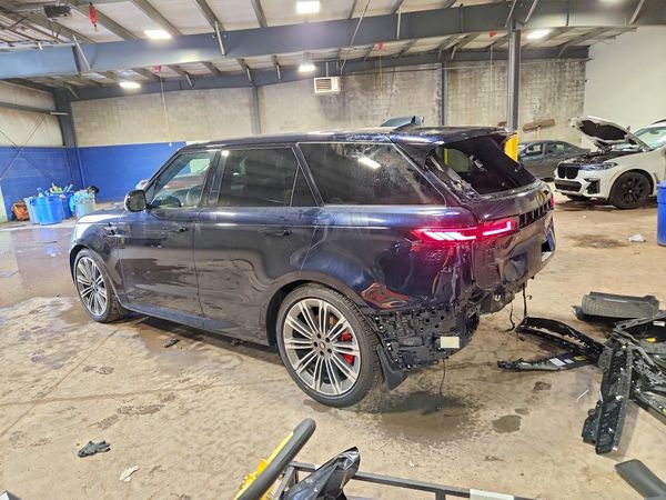 2025 LAND ROVER RANGE ROVER SPORT P530 Autobiography