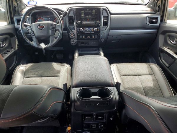 2021 NISSAN TITAN Crew Cab