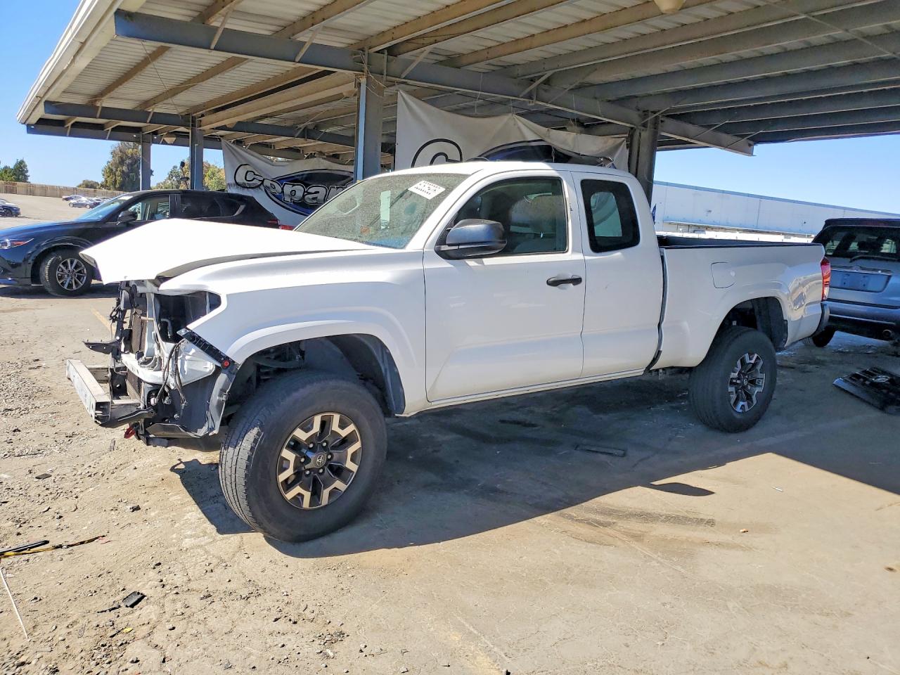2016 TOYOTA TACOMA SR/SR5