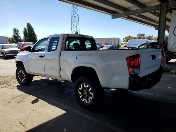 2016 TOYOTA TACOMA SR/SR5